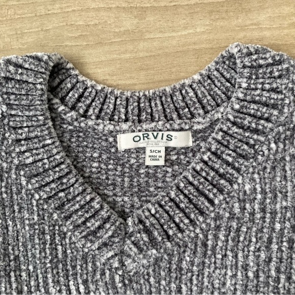 Orvis Gray Sweater | Size Small - Picture 2 of 4